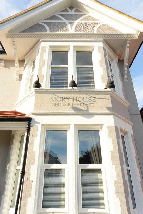 לינה וארוחת בוקר בורנמות' Mory House מראה חיצוני תמונה